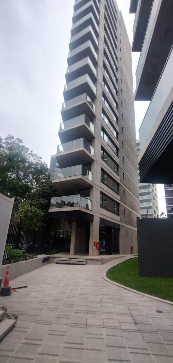 Departamento de categoria a estrenar de 3 amb en la Lucila.