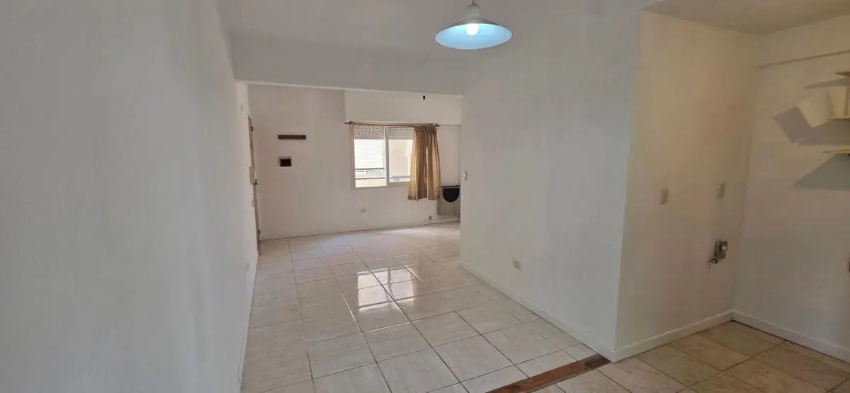 Monoambiente en venta o alquiler en Victoria Centro. 3