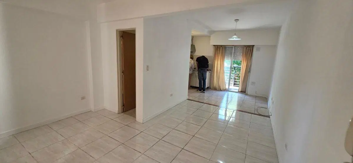 Monoambiente en venta o alquiler en Victoria Centro. 1
