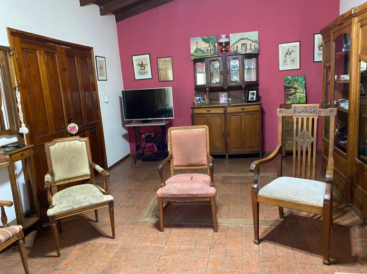 Hermoso duplex en venta sobre Av Libertador en Punta Chica