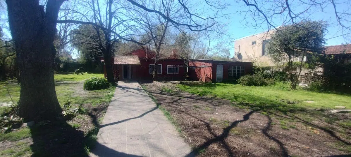 Casa antigua a reciclar edificada sobre cuatro lotes de terreno en Maschwitz, venta 5