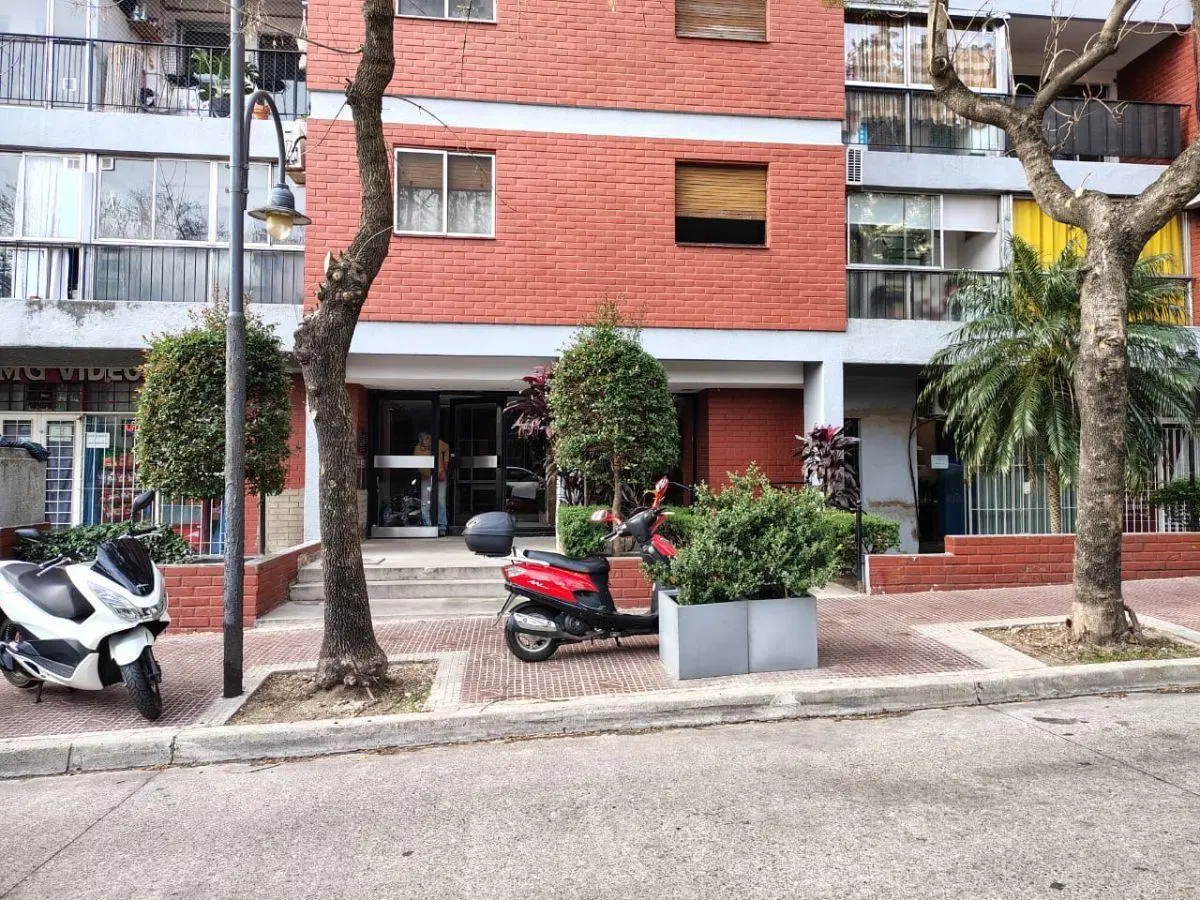 Dpto 3 amb en venta en San Fernando 8