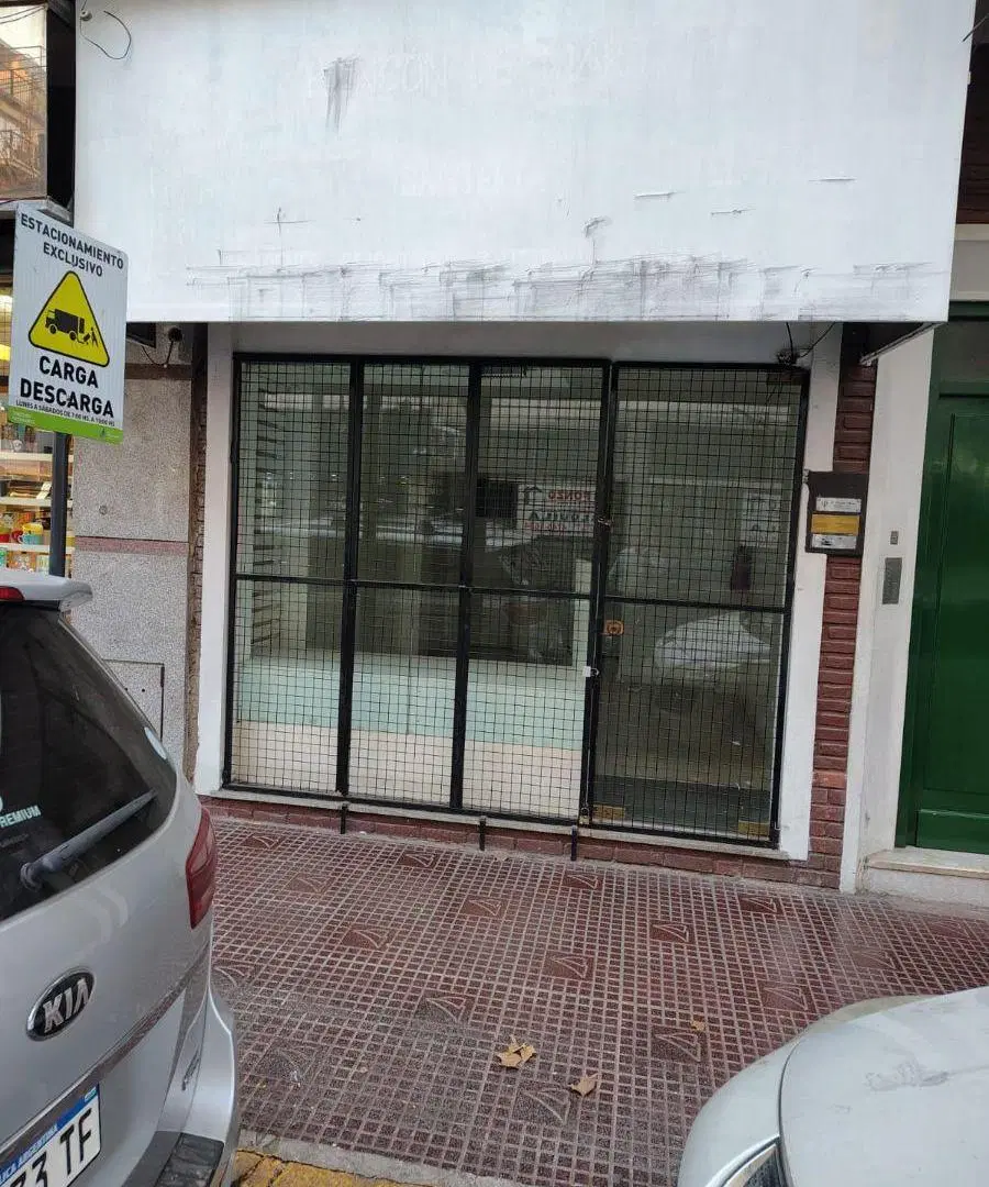 Local comercial en venta en pleno centro de San Fernando 1