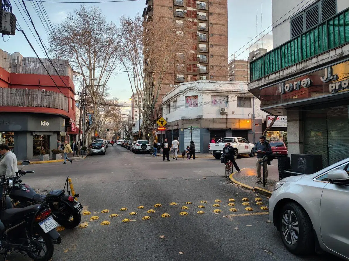Local comercial en venta en pleno centro de San Fernando 2