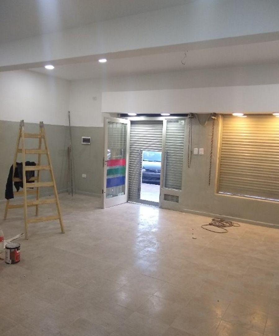 Foto de Local de 59 m² en alquiler en Virreyes, imagen 2