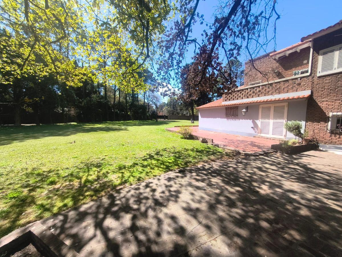 Foto de Excepcional casona en venta sobre lote de 4800 ms en Ricardo Rojas, imagen 4
