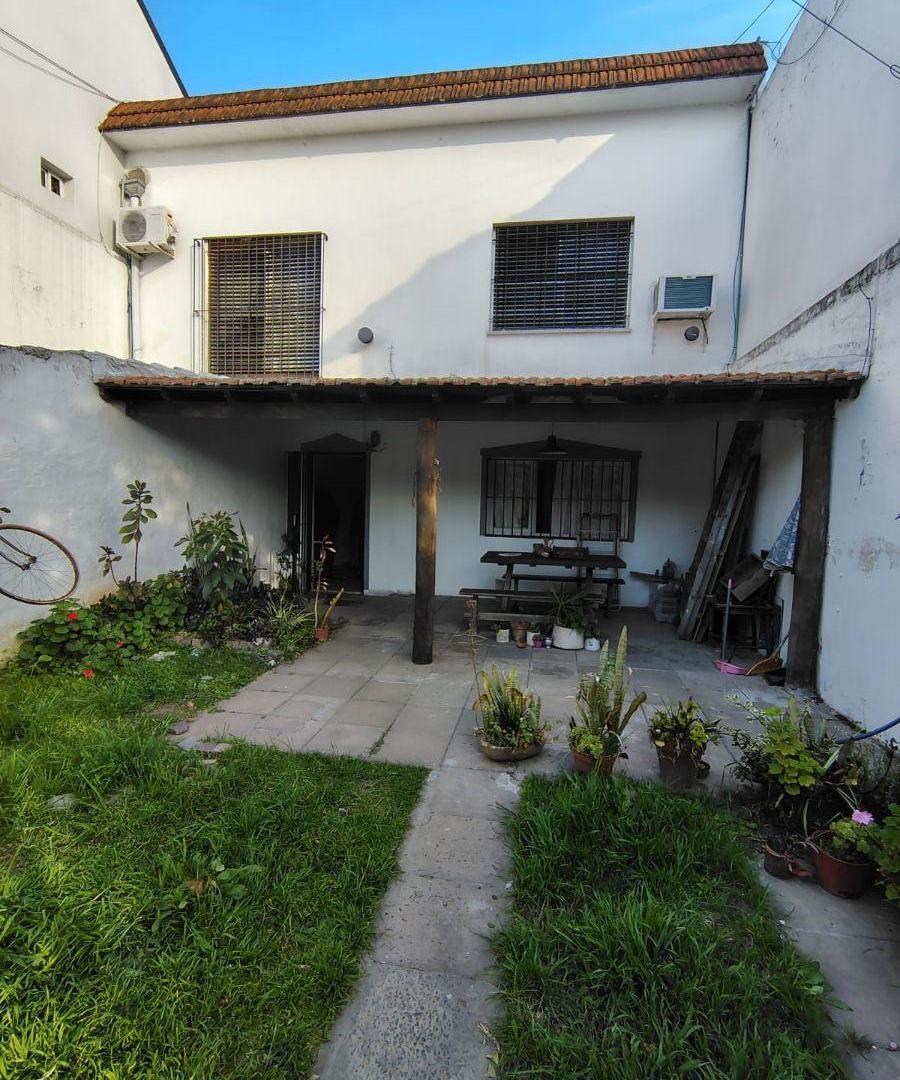 Foto de Hermoso PH en venta en Victoria , próximo a Av. Libertador, imagen 2