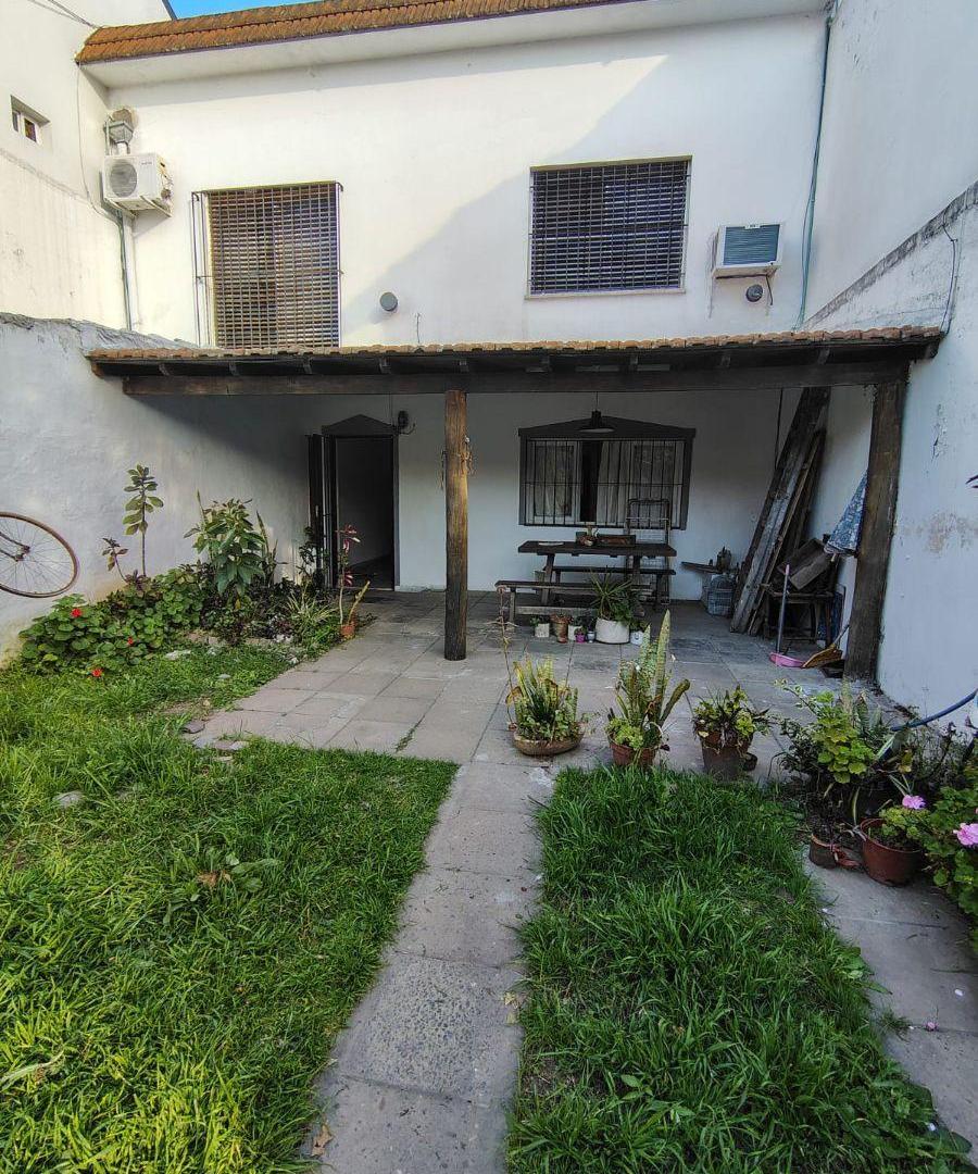 Foto de Hermoso PH en venta en Victoria , próximo a Av. Libertador, imagen 1