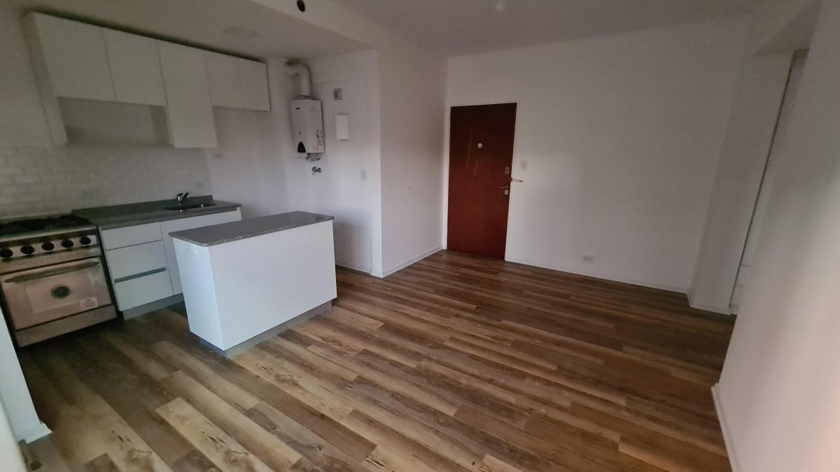 Foto de Riglos 600-Departamento hermoso 2 ambientes a nuevo fte bcon P. Goyena, imagen 3