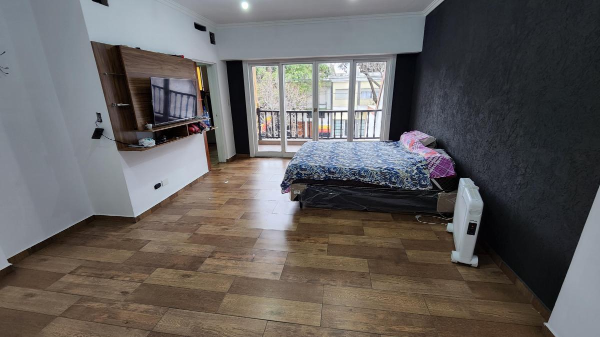 Chivilcoy 1500 - Casa de Categoria a Refacc 440 m² Cub Lote 10x52 4