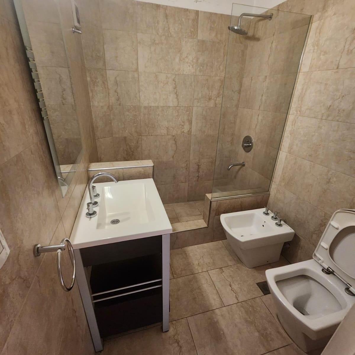 Foto de Conde 2600-Semipiso 2 ambientes al frente con balcon 46m2, imagen 2