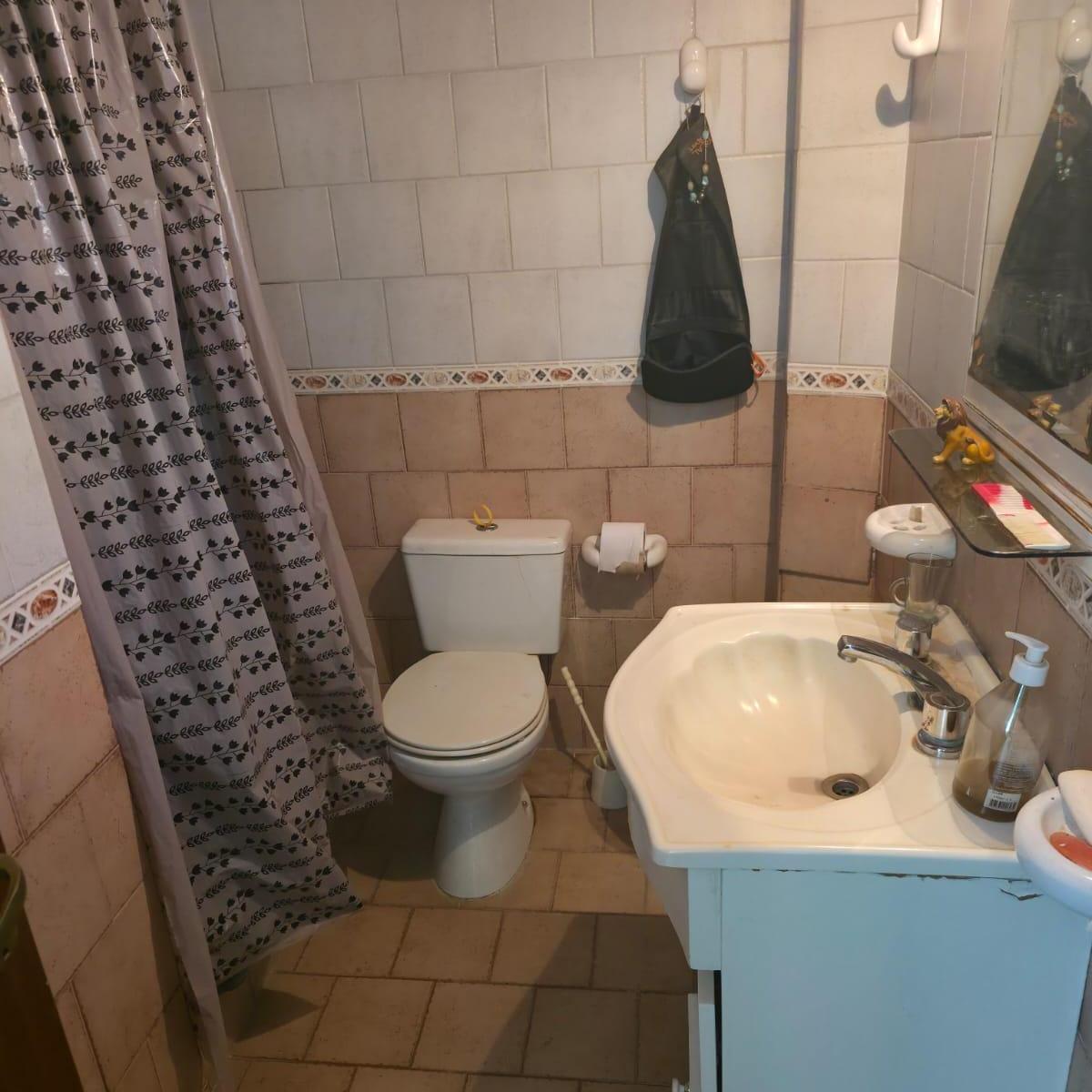 Bermudez 3500 - Casa 4 Amb con Cochera y Jardin Al Frente 5