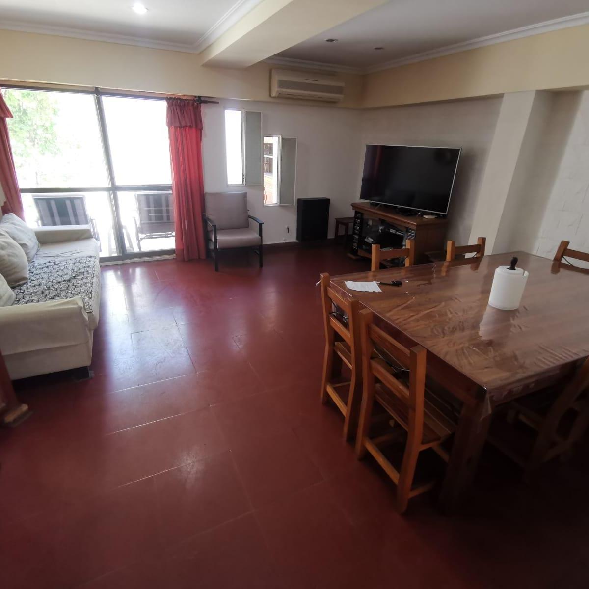 Empedrado 2600 - Casa Sobre Lote de 8,66x26 314 m² Cub Coch Ptio Tza 1