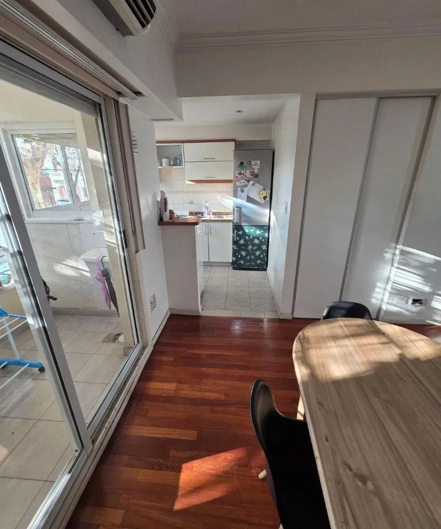 Juan agustin garcia 2900-Departamento 2 y 1/2 amb semi piso frente balcon 4
