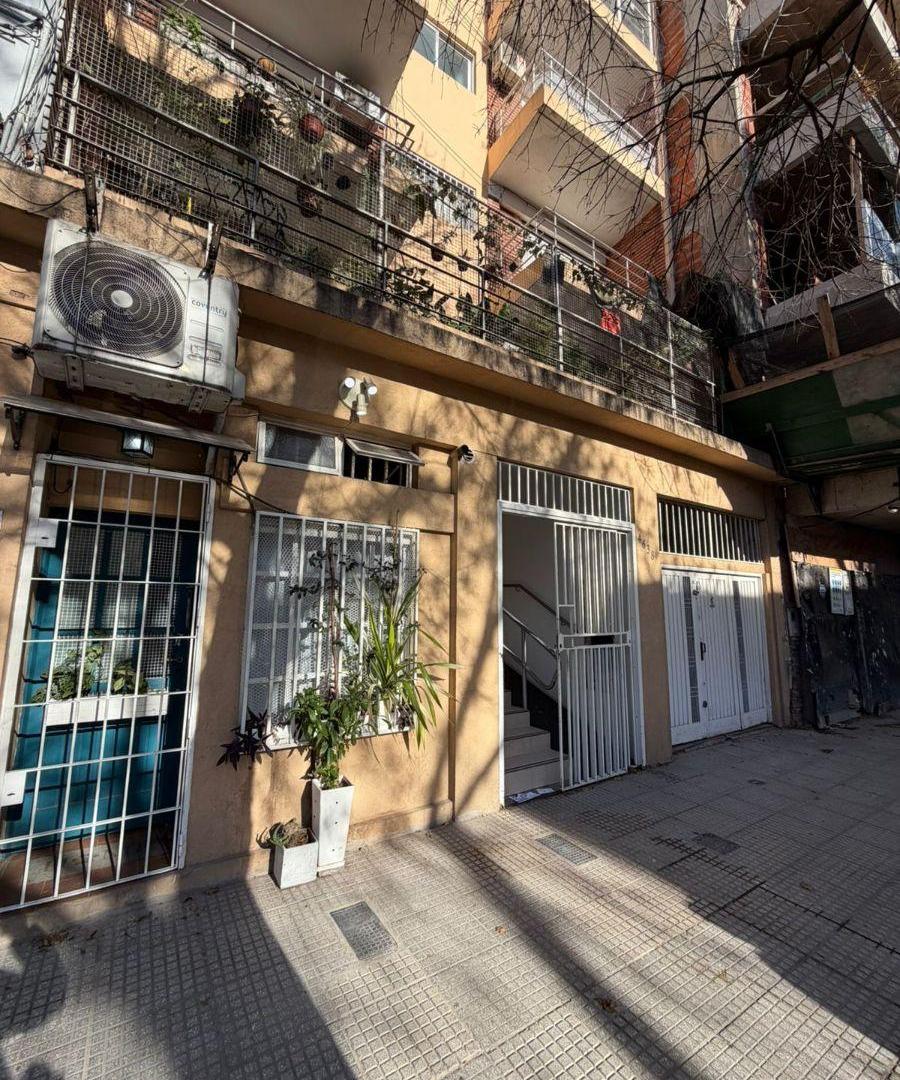 Alcaraz 4600-Monoambiente 35m2 al frente balcon