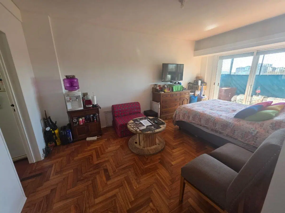 Bolivia 1400-Semi piso 2 ambientes 47m2 impecable estado balcon a metros j b justo 2