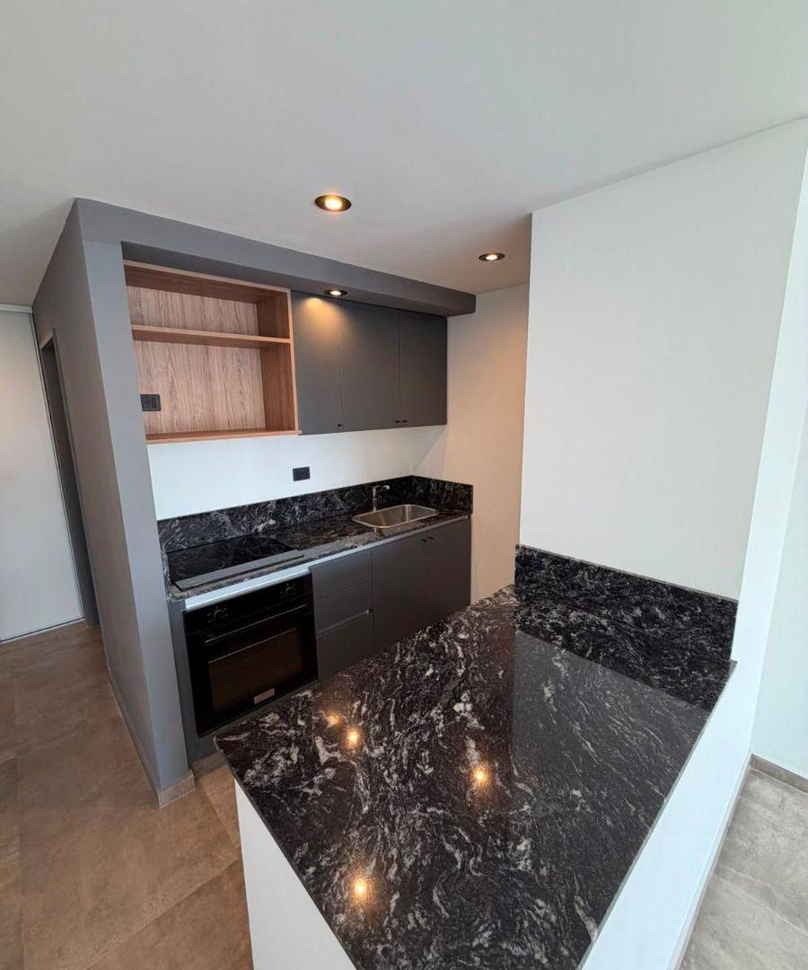 Foto de Tres arroyos 3000-Departamento monoambiente 35m2 con balcon a la calle, imagen 3