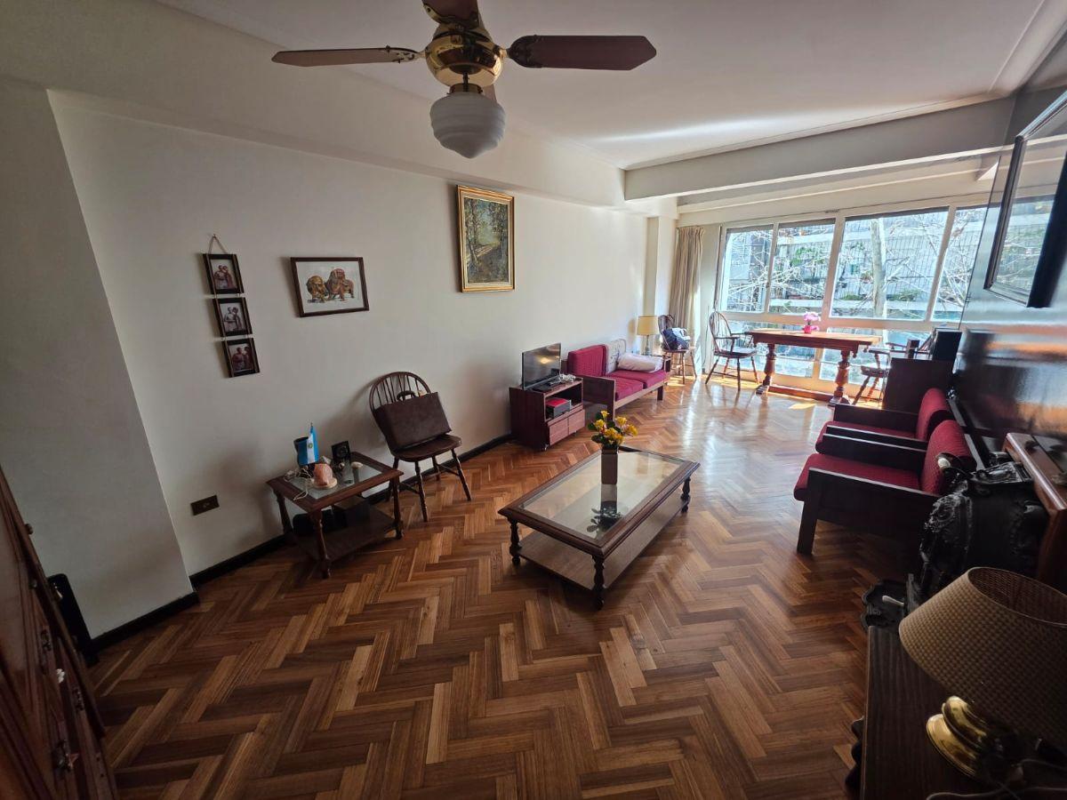 Foto de Laprida 2000-Departamento 3 ambientes frente baño y toillet balcon 77m2, imagen 2