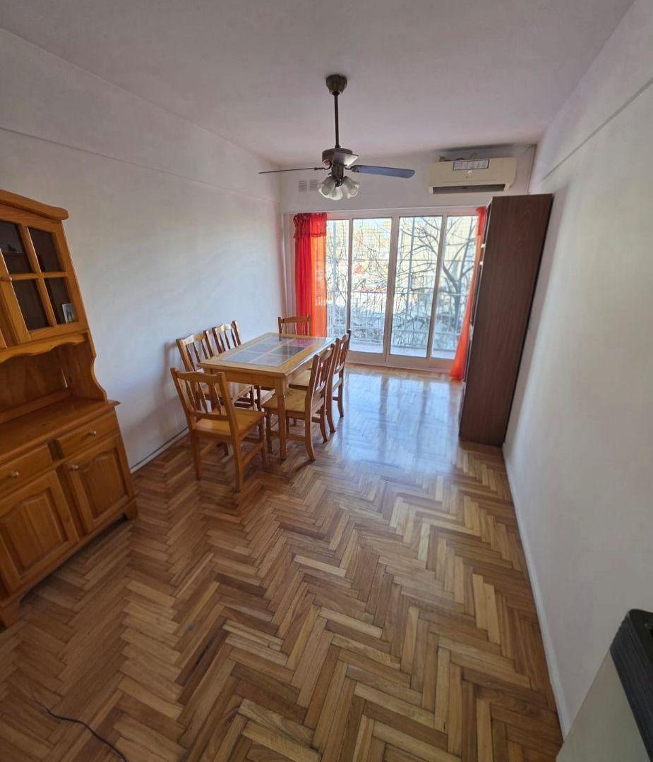 Foto de Sanchez de loria 700-Departamento 2 ambientes al frente balcon muy, imagen 1