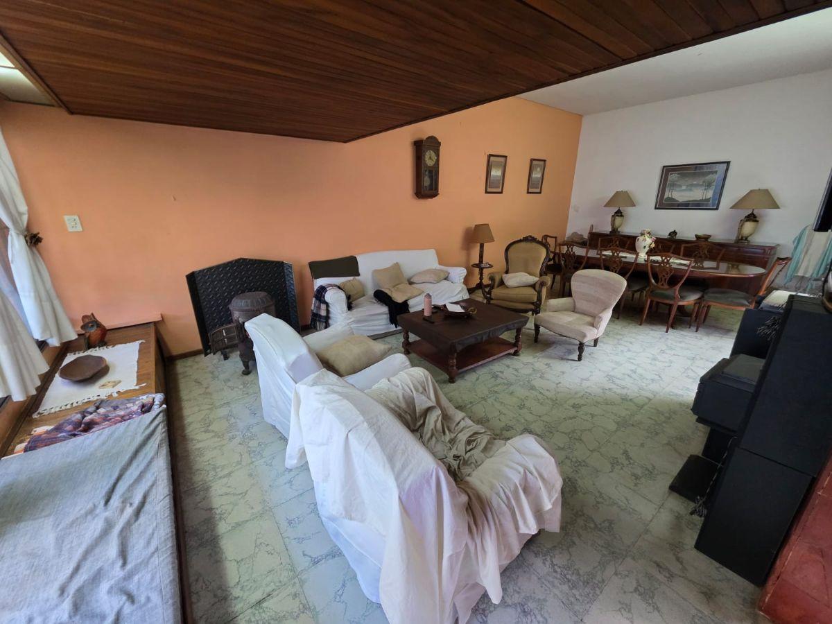 Foto de Diego F. Espiro 2300-Casa en lote 8,66x33 patio terraza quincho y garage, imagen 3