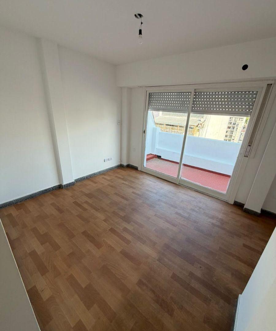 Foto de Elpidio gonzalez 2800-Departamento 2 ambientes al frente muy luminoso, imagen 3
