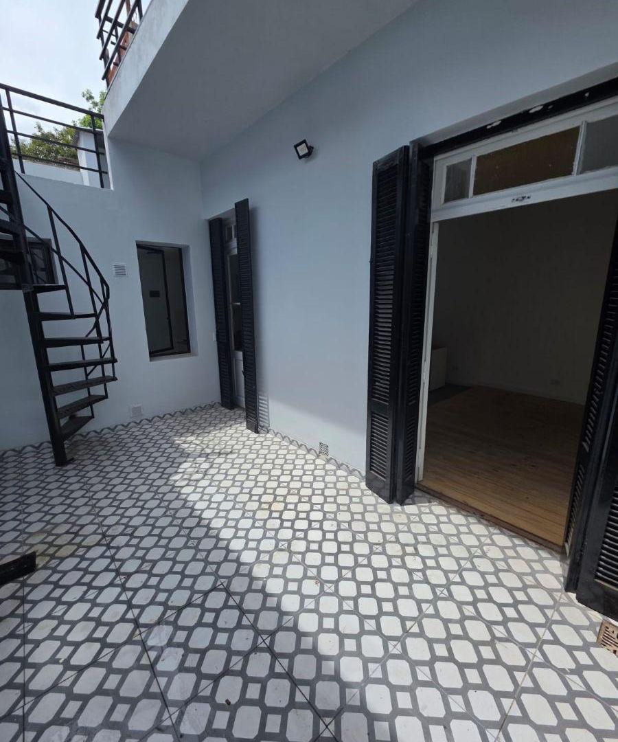Foto de Emilio lamarca 1800-PH 2 ambientes a nuevo de 93m2 con terraza y patio, imagen 4