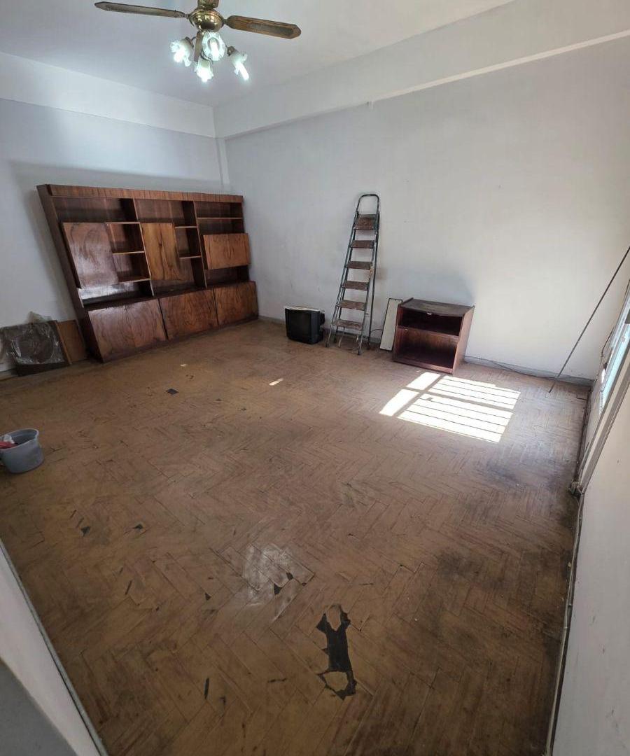 Foto de Av san martin 2200-Departamento 3 ambientes 64m2 excelente ubicacion, imagen 2