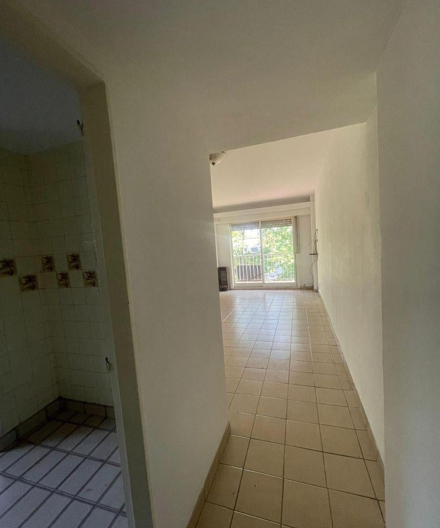 Foto de Departamento en alquiler - 4 ambientes - Almagro, imagen 5