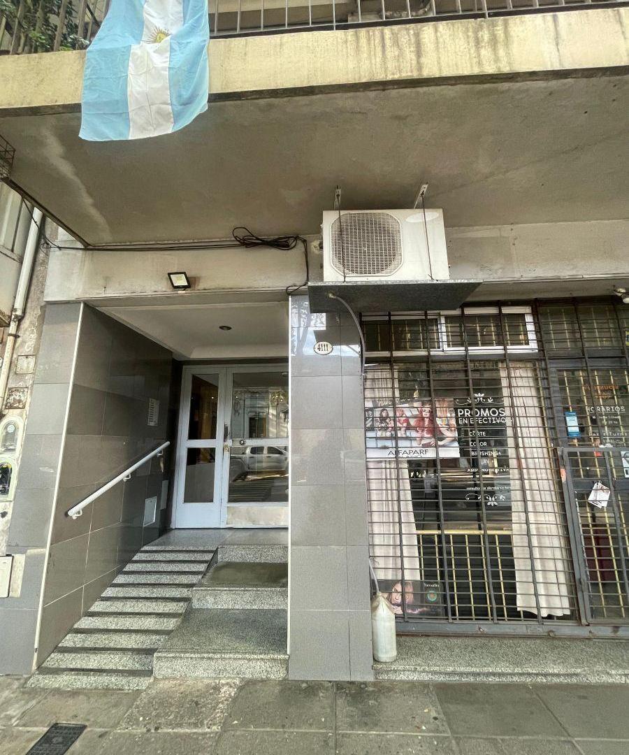 Foto de Departamento en alquiler - 4 ambientes - Almagro, imagen 1