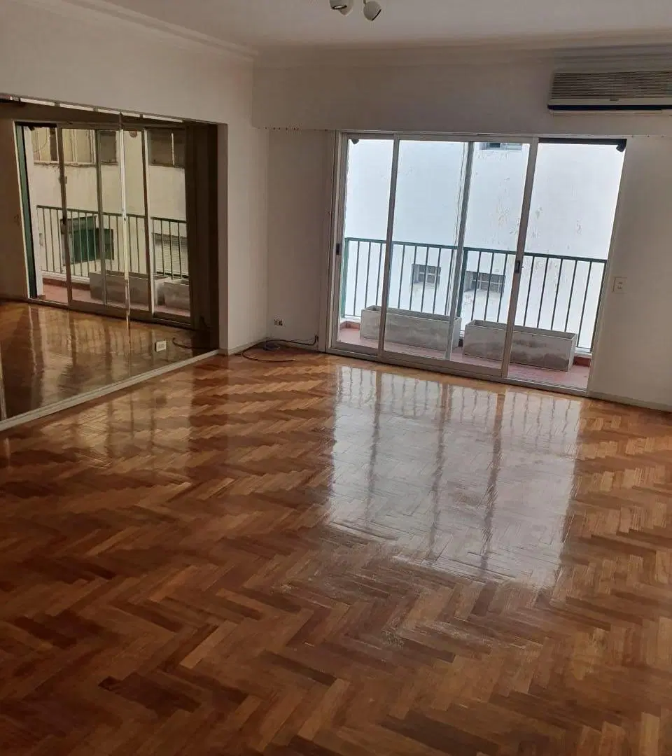 SEMIPISO 3 AMBIENTES - AL CONTRAFRENTE - 2 BAÑOS - BALCON CORRIDO - AMPLIA COCINA Y LAVADERO 2
