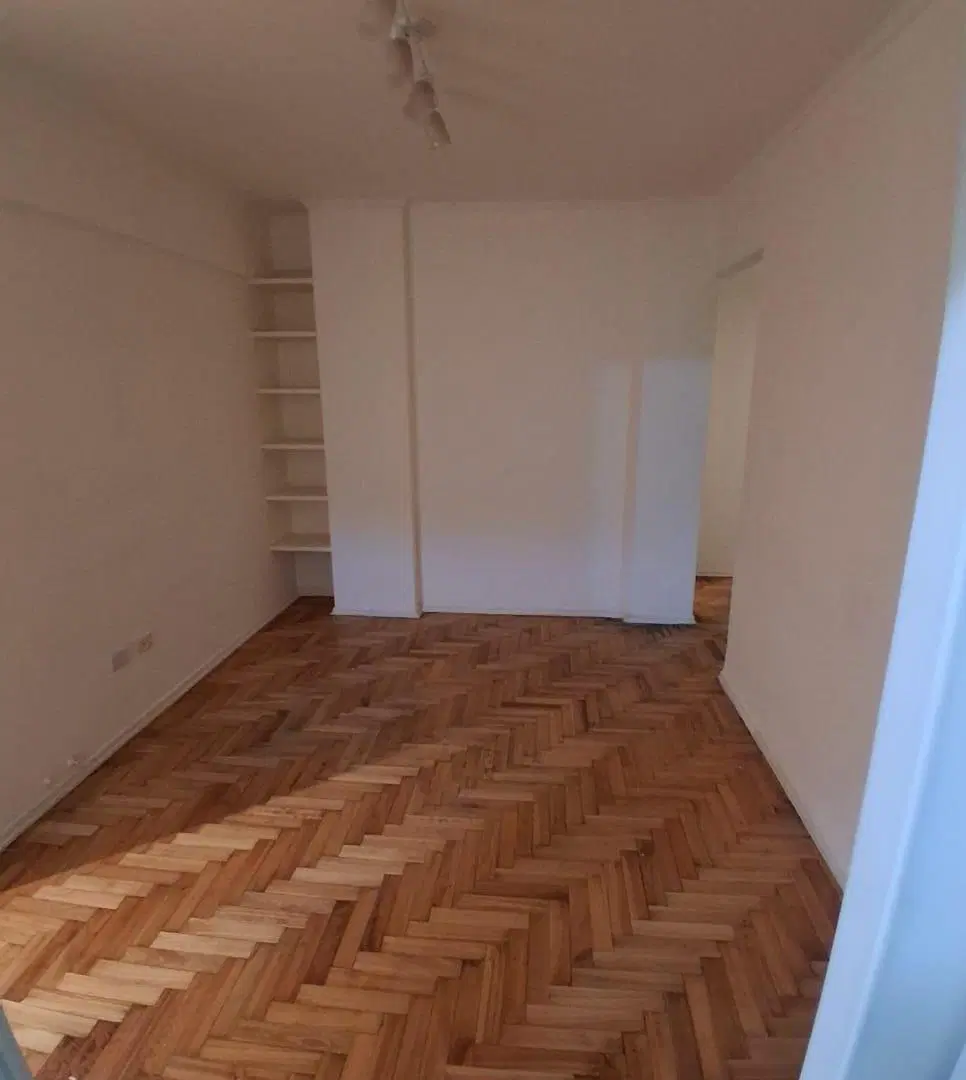 2 AMBIENTES - LAVADERO - A METROS DE AV GAONA - MUY BUEN ESTADO - COCINA Y CALEFÓN A GAS NATURAL 1
