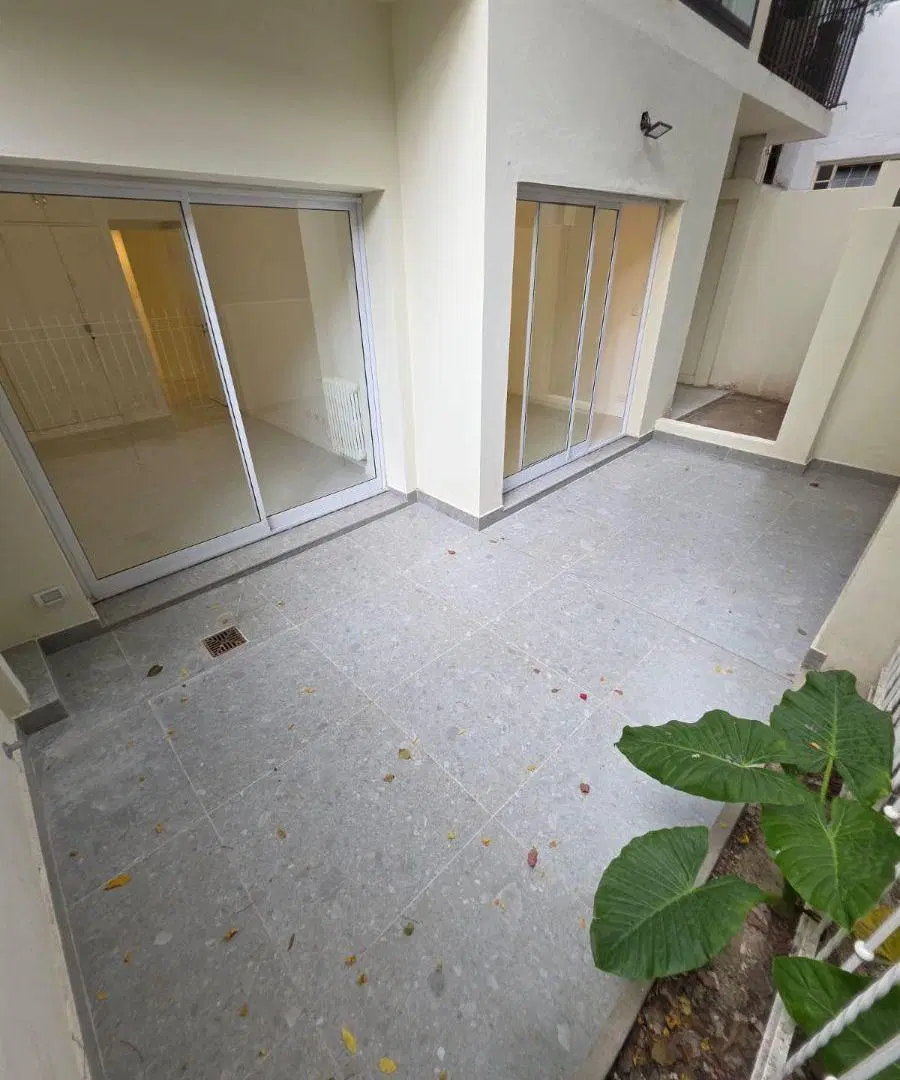 EXCELENTE DEPARTAMENTO 4 AMB. - PLANTA BAJA - 2 PATIOS - 2 BAÑOS - BAULERA - INMEJORABLE UBICACION 1