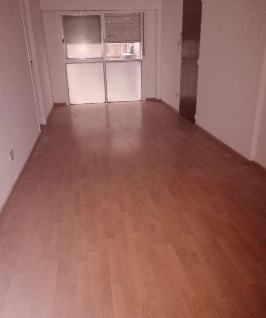 DEPARTAMENTO DE TRES AMB EN ALQUILER . CON AMPLIOS PLACARDS COCINA Y LAVADERO SEPARADOS 4