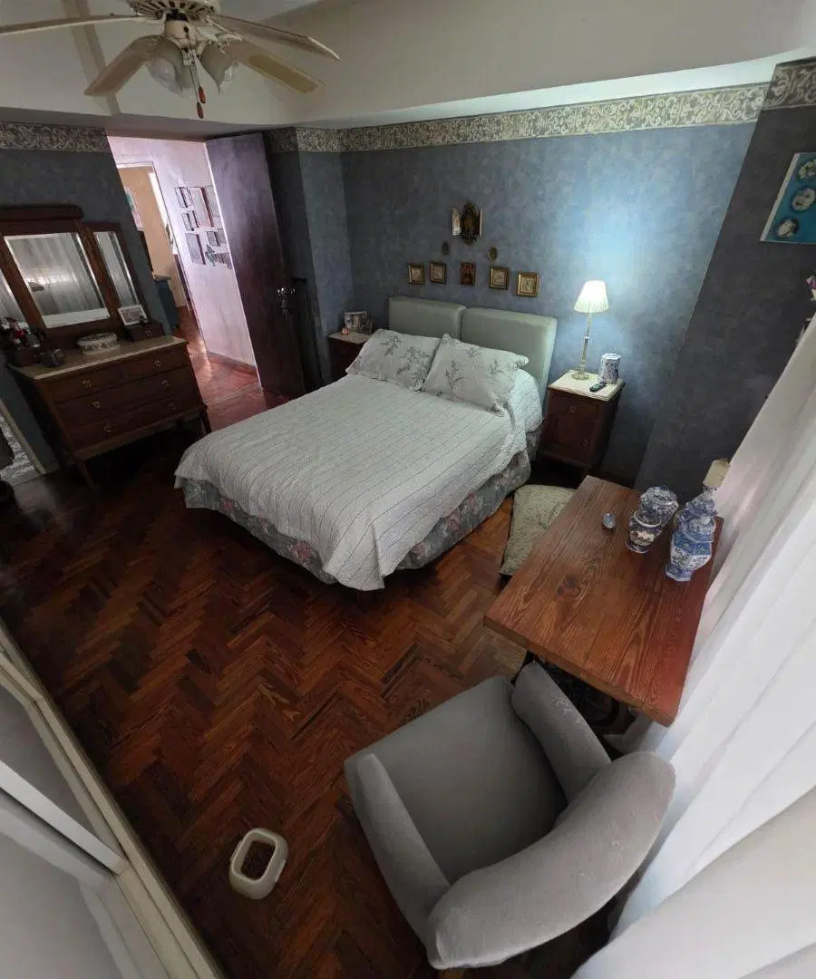 MUY BUEN PH 4 AMB. 2DO PISO POR ESCALERA - GRAN PARQUE COMUN CON QUINCHO Y PARRILLA - MUY LUMINOSO 8