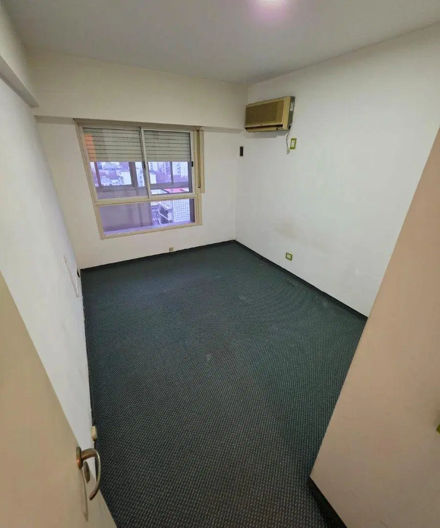 GRAN DEPARTAMENTO 2 AMB. CON DEPENDENCIA - AL CONTRAFRENTE - AMPLIA COCINA - BALCON 8