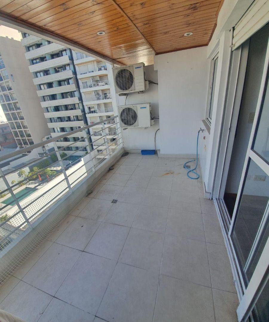 Foto de MUY BUEN MONOAMBIENTE AL CONTRAFRENTE - BALCON TERRAZA - SUPER LUMINOSO, imagen 2