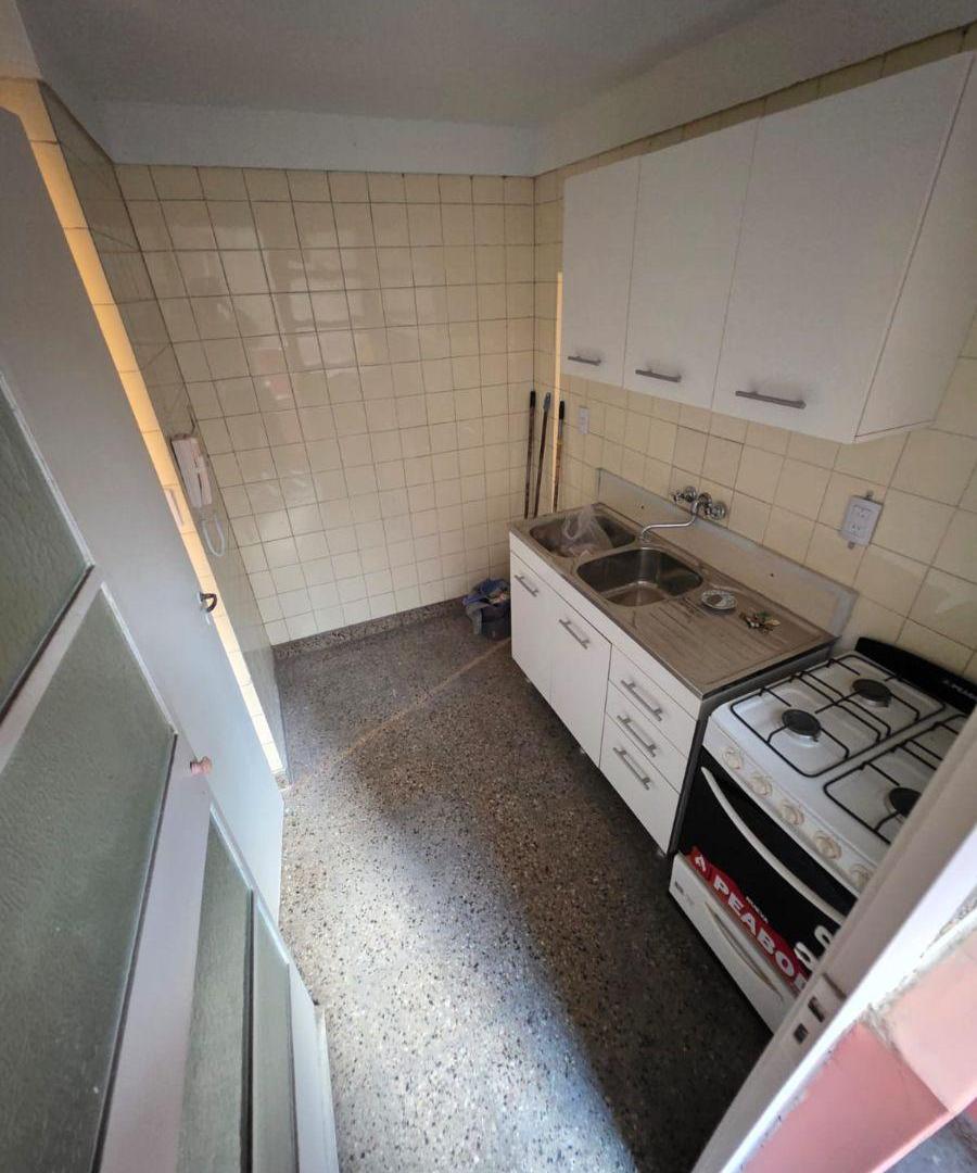 Foto de 2 AMB - COCINA SEPARADA - LAVADERO INDEPENDIENTE - EXCELENTE UBICACIÓN, imagen 5
