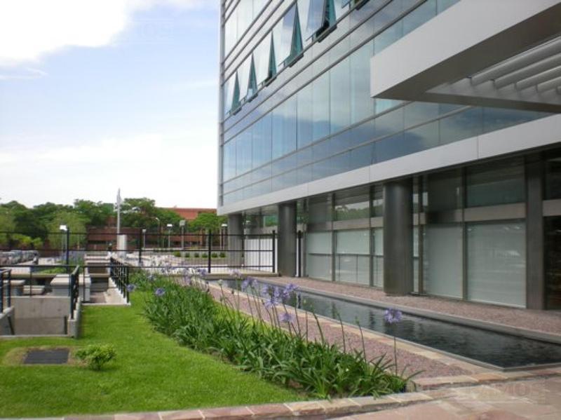 Alquiler de oficina de 700 m2 en Olivos