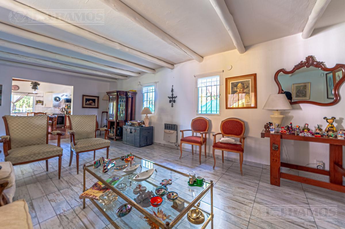 CASA BARRIO SEMI ABIERTO. PILAR. 1320M2 TERRENO - APTO CREDITO