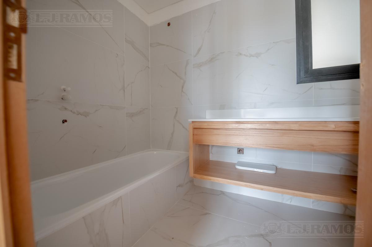 Foto de Venta Departamento 3 ambientes en Lomas de San Isidro, imagen 3