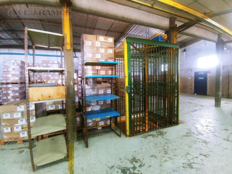 Foto de Depósito en Venta en Caseros, imagen 5