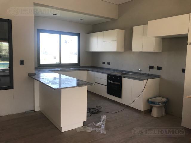 Foto de Casa en venta en El Naudir Casa a estrenar conpileta PG, imagen 2