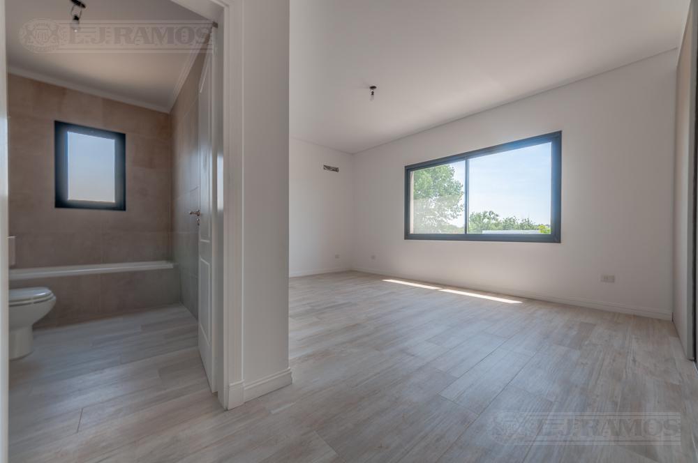 Casa a Estrenar - Escobar - Canton Norte - Pg - 410.000 Usd 3