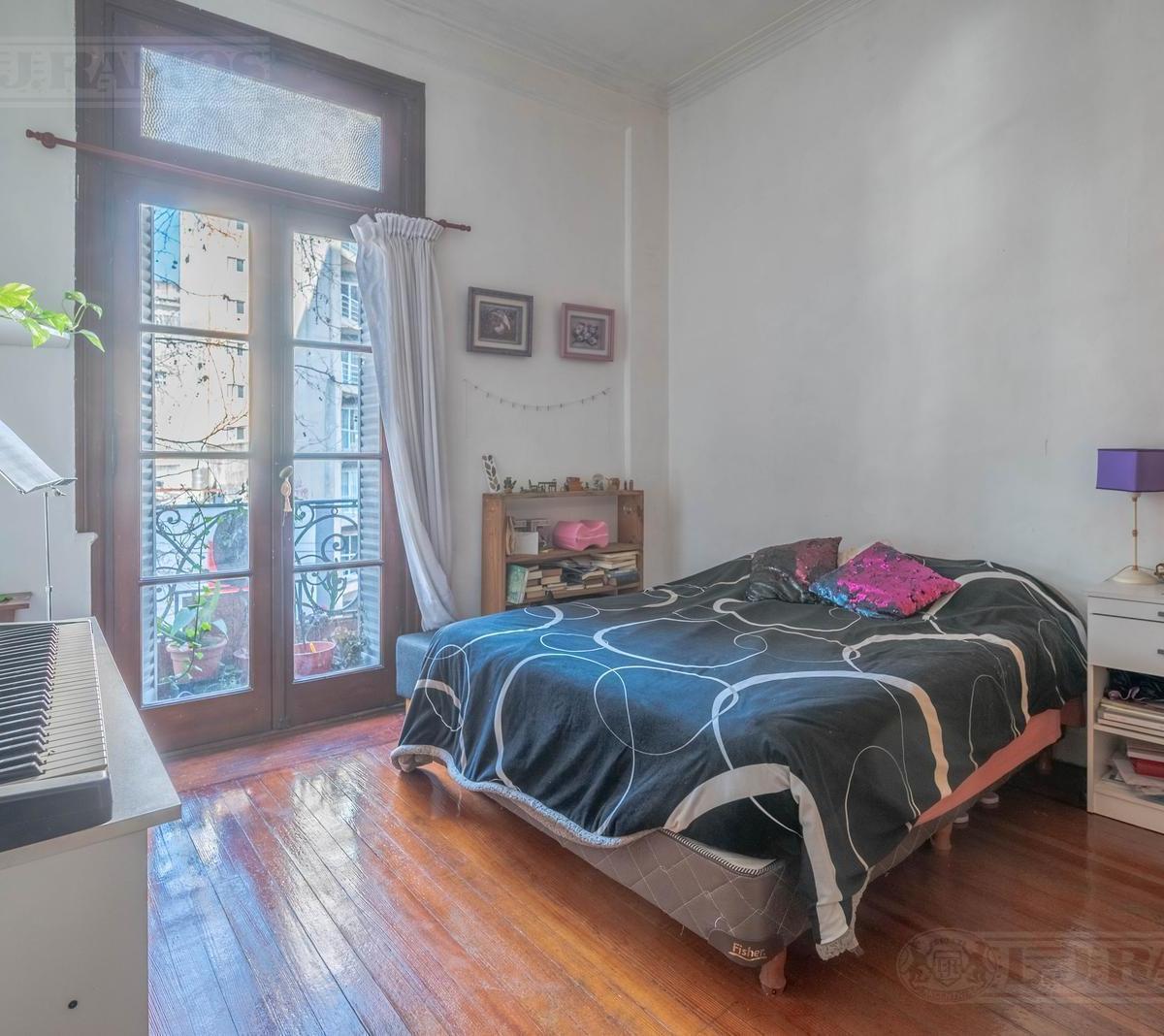 Departamento Apto Profesional 2do Piso a La Calle 4