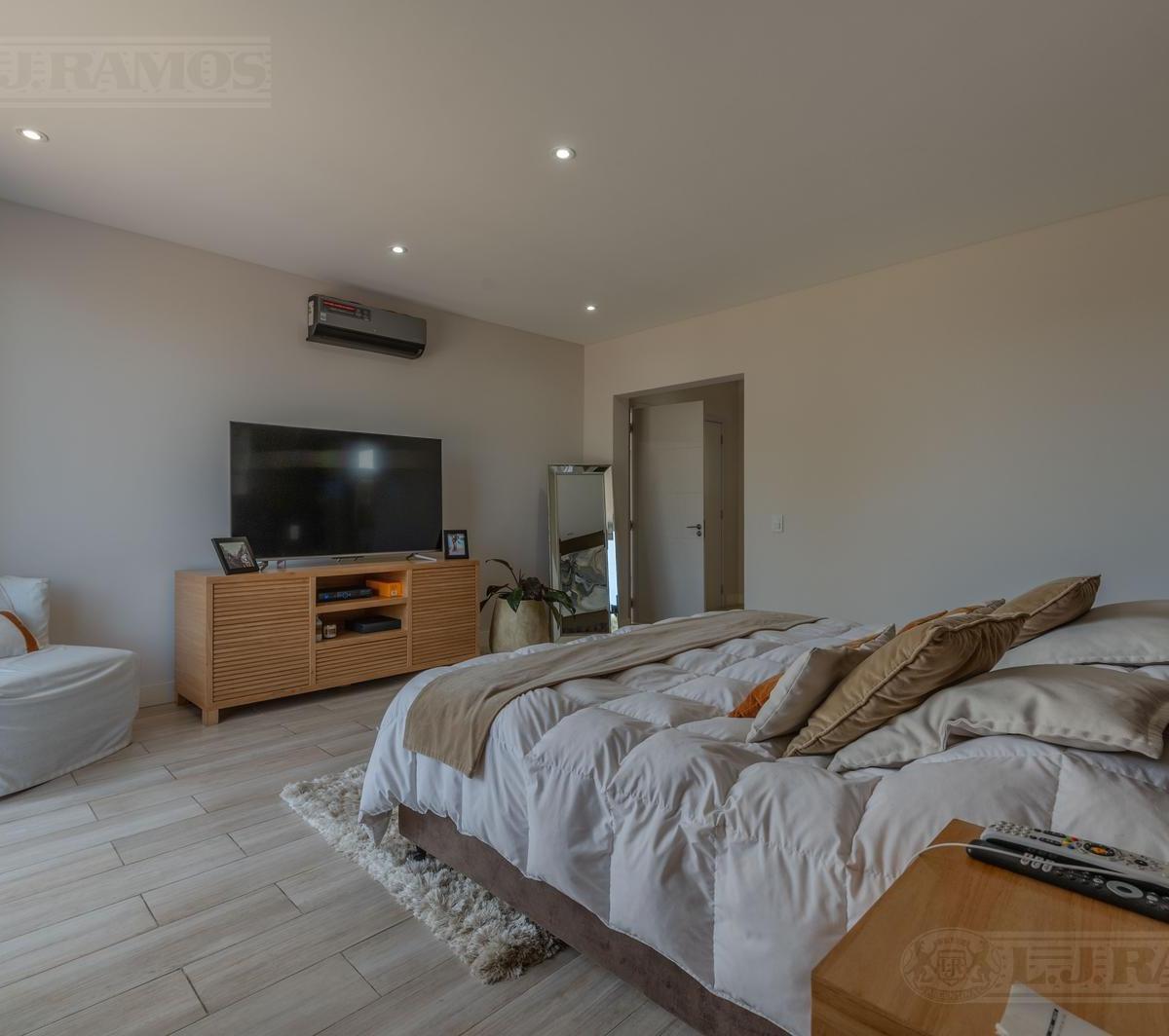 Impecable Casa en Venta en El Recuerdo en Estancias del Pilar 3
