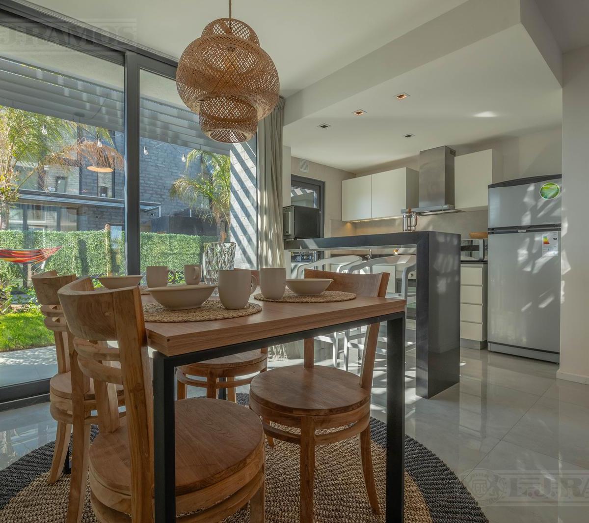 A ESTRENAR casas de 127 m2 cubiertos en SUNNY- TIGRE