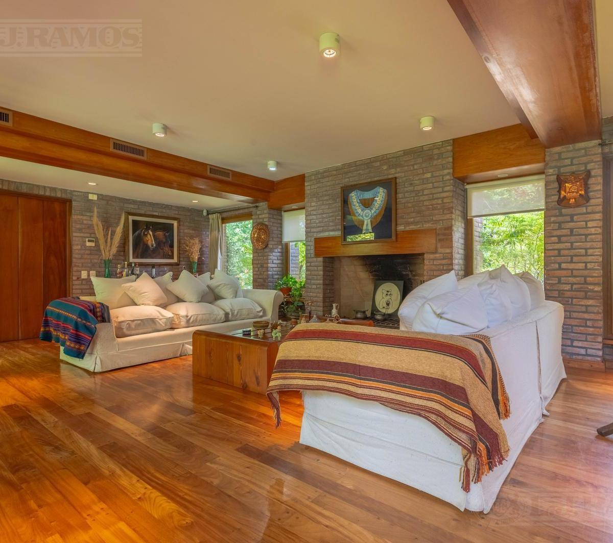 Lj Ramos | Casa en Venta | Highland Park Cc, del Viso, Pilar | 1
