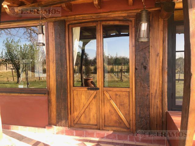 Casa Rural con Alma de Finca. a 4 Km de La Capital. Mendoza. Rivadavia. Terreno 8000 m² 3