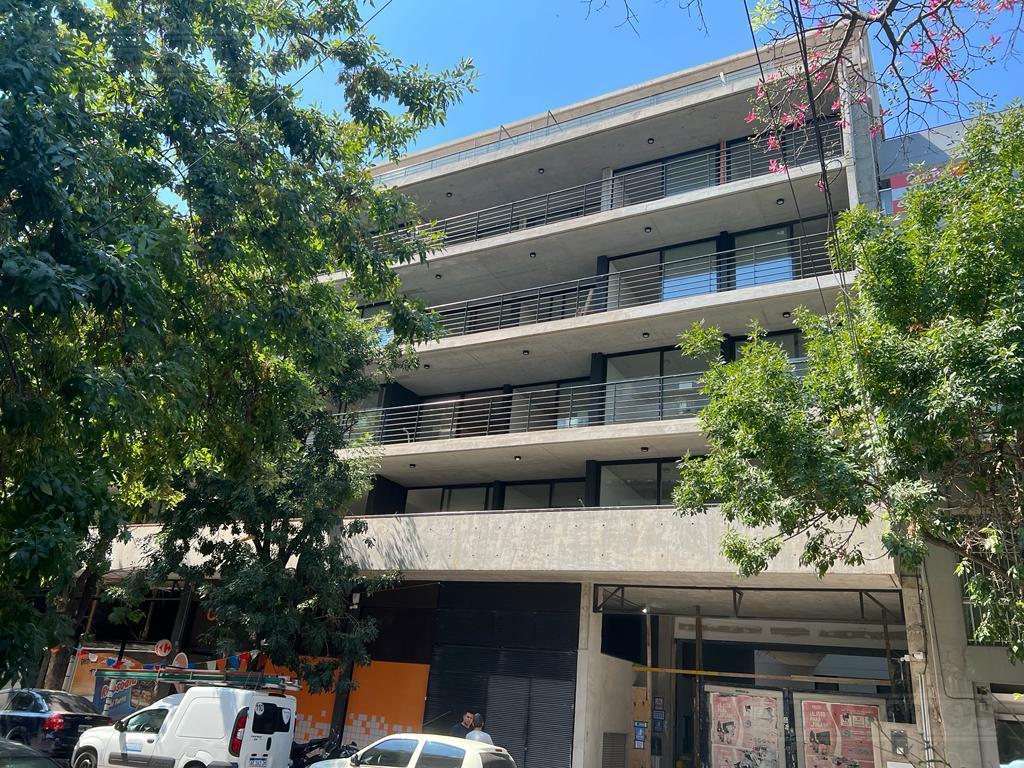 Departamento en Venta en Duplex con Terraza propia