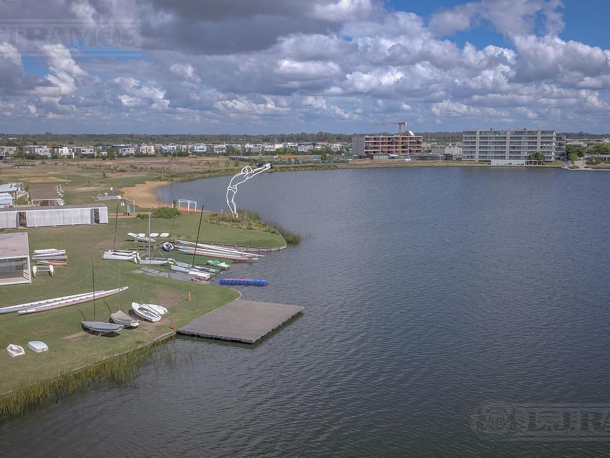Terreno al lago, BARRIO AMARRAS, Puertos / Escobar